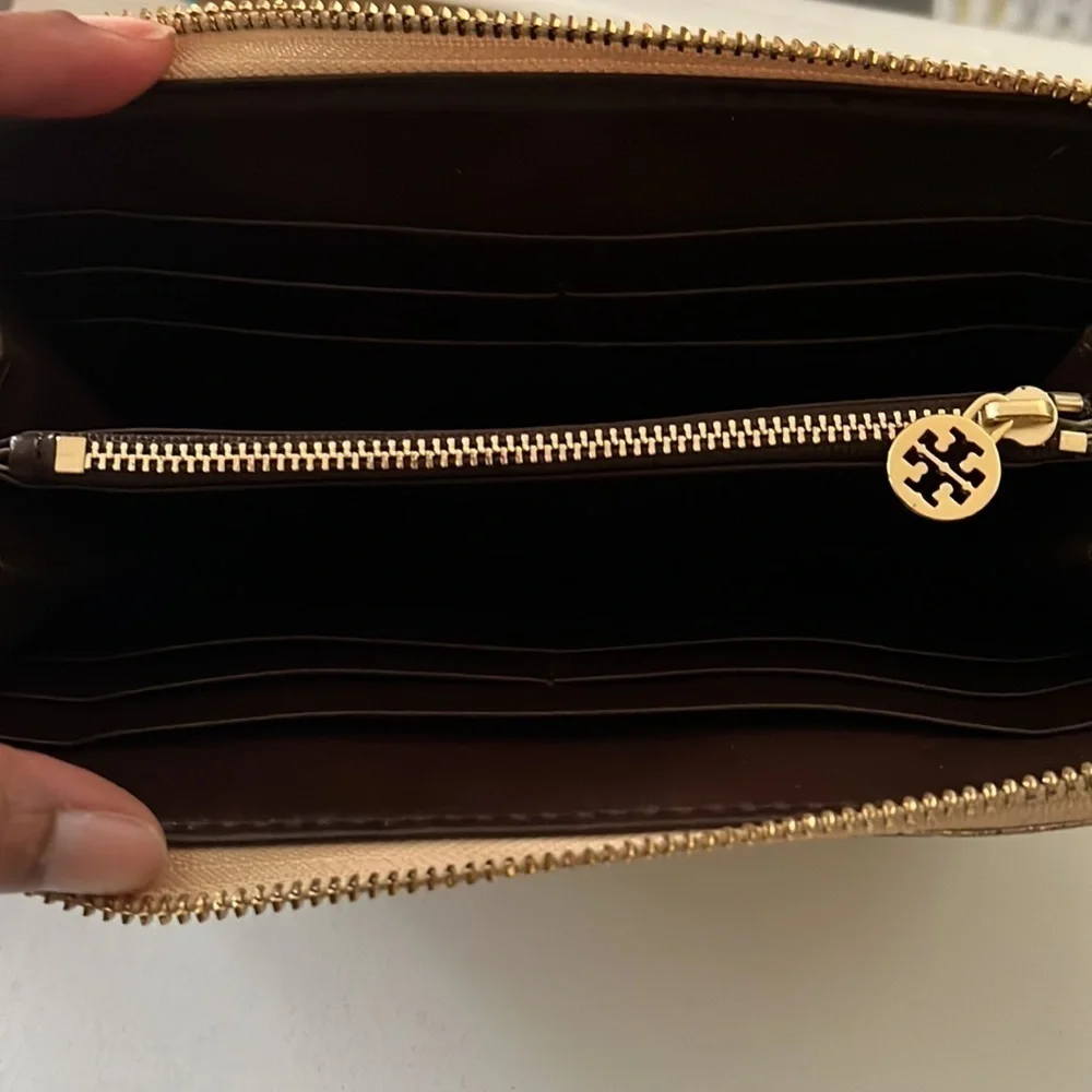 Tory Burch Gold purse